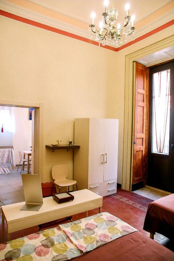 Center Street Apartment Catânia Exterior foto